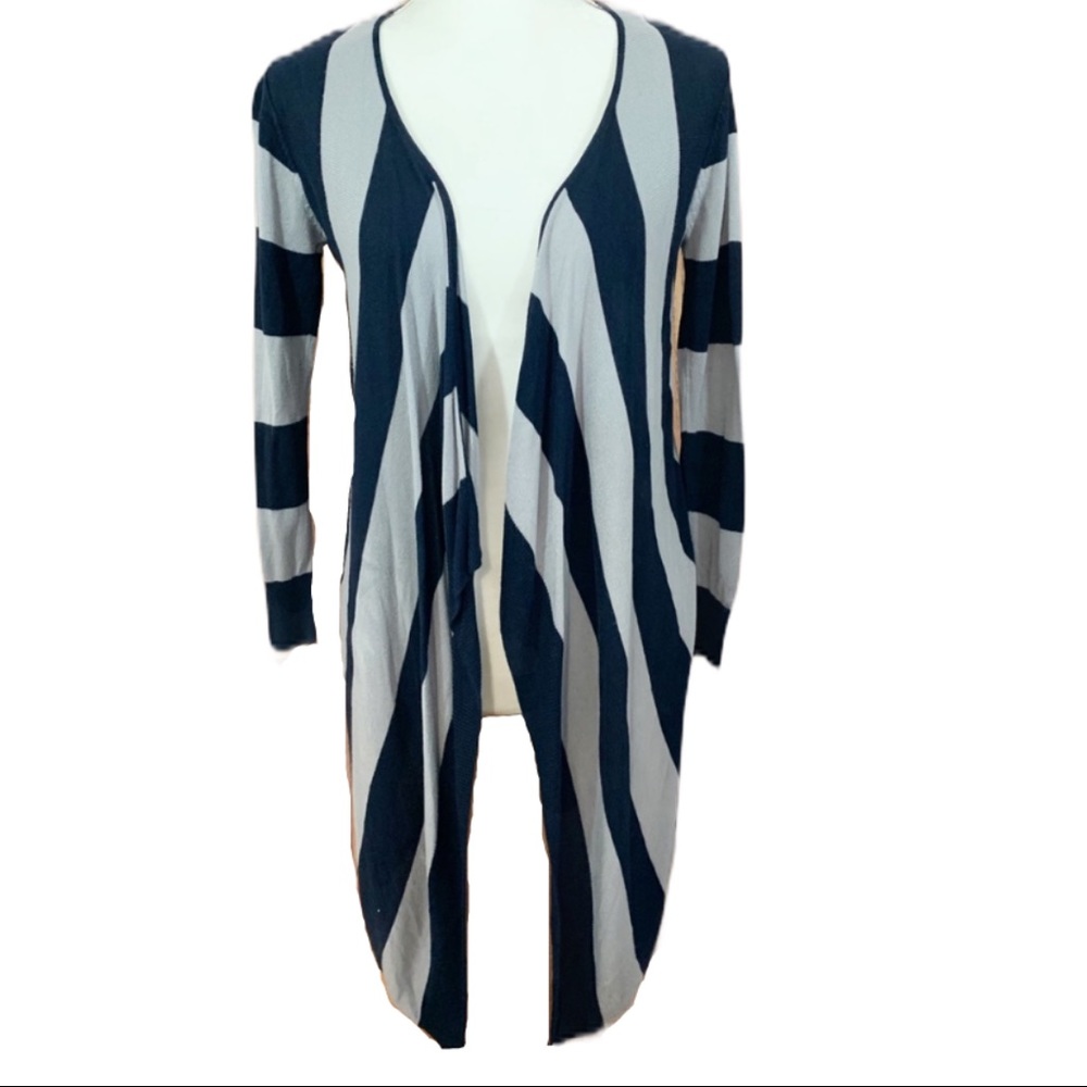 Barney’s Gray/Blue Stripe Handkerchief Cardigan - Picture 2 of 9